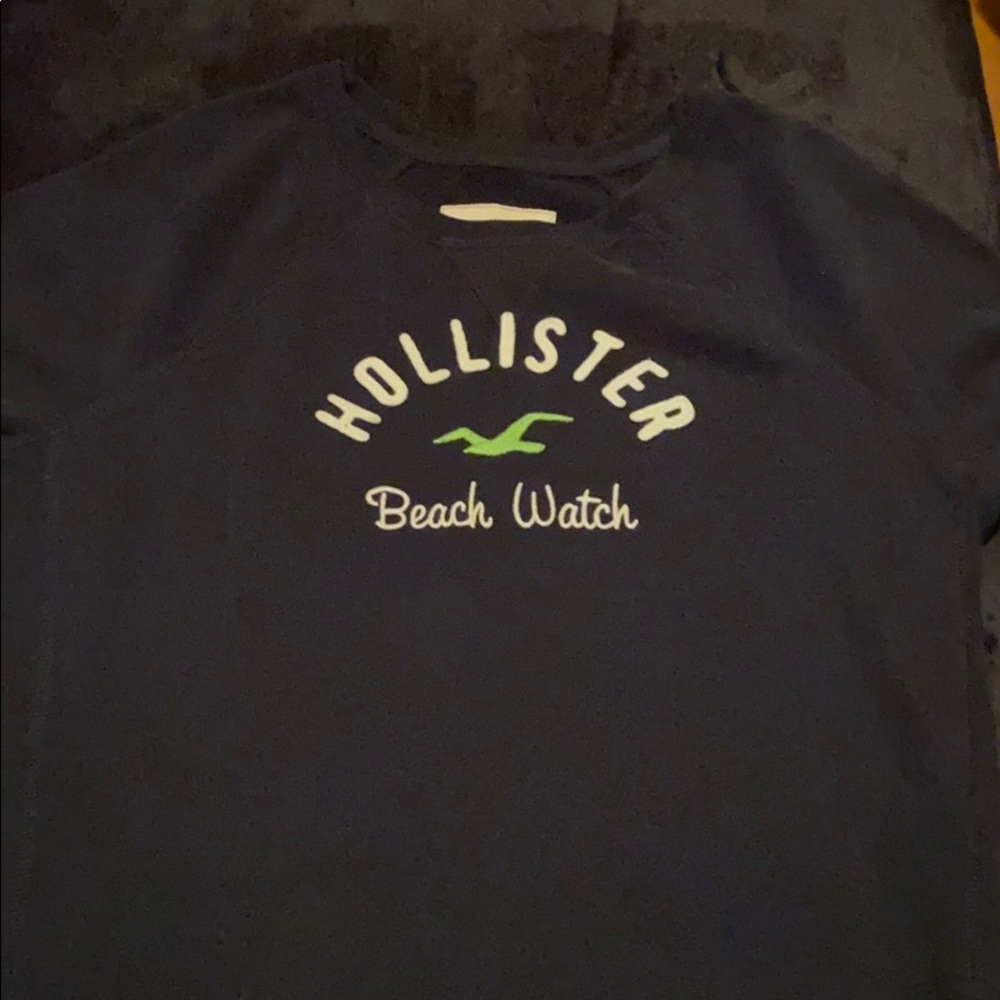 Women’s holister sweat shirt